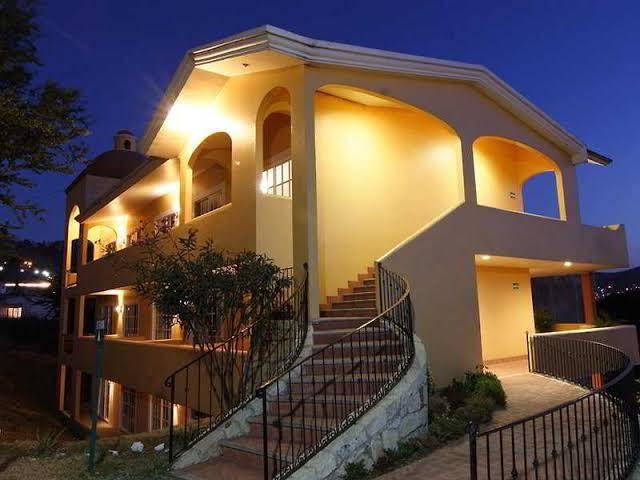 Hotel antiguo fortin