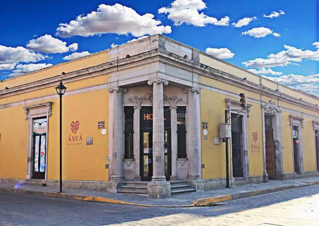 Hotel anua