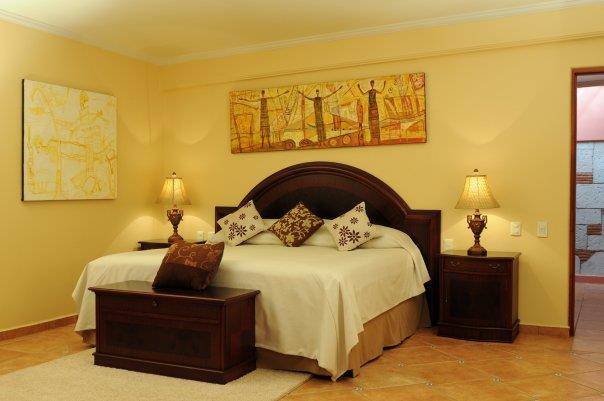 Marhialja suites