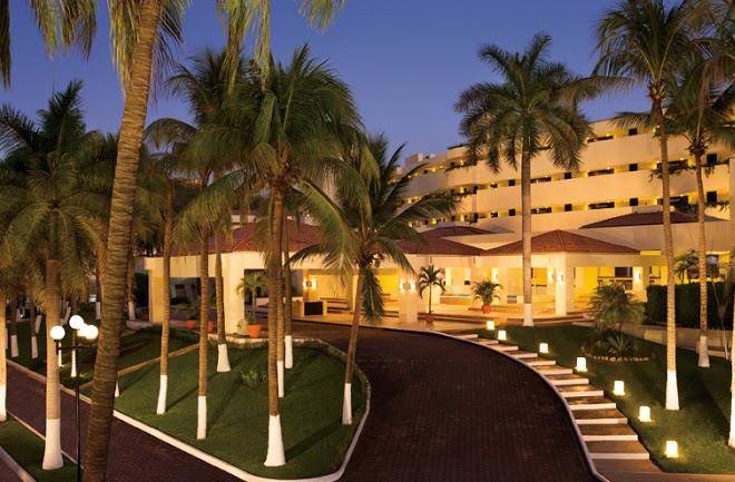Dreams huatulco resort & spa