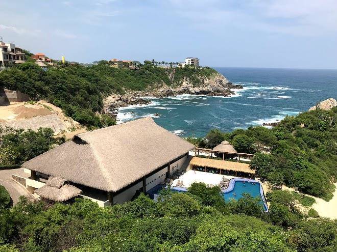 Hotel isla natura beach huatulco