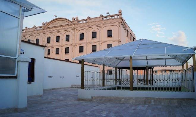 Azcami Boutique Hotel
