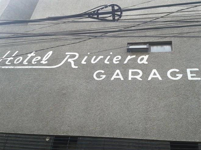 Hotel riviera garage