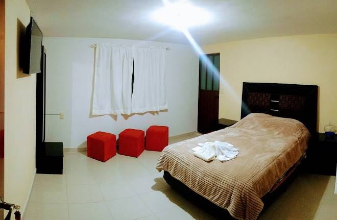 Hotel amador