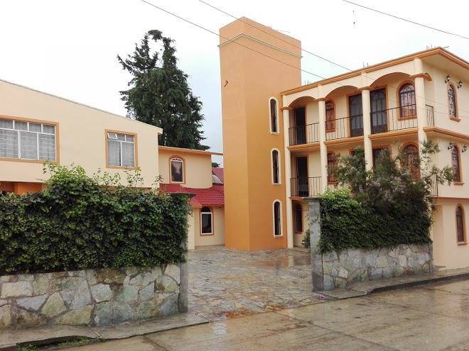 Hotel la balsa de piedra