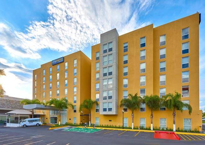 City express queretaro jurica