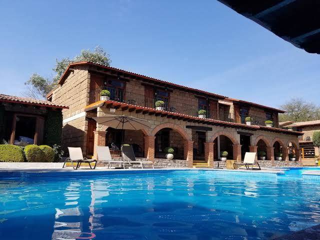 Hotel sol y fiesta