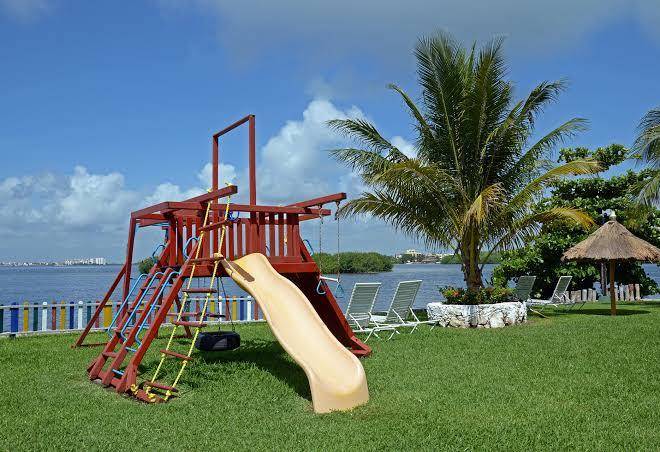 Cancun clipper club