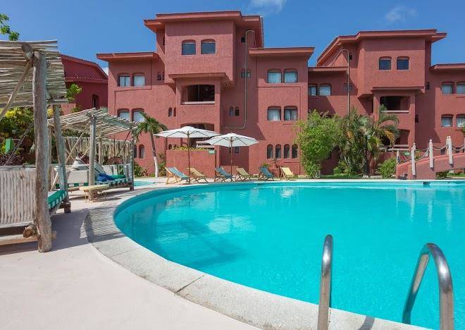 Selina Cancun Laguna Hotel Zone & Cowork