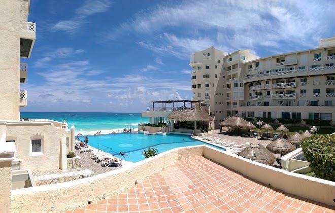 Cancun plaza condo