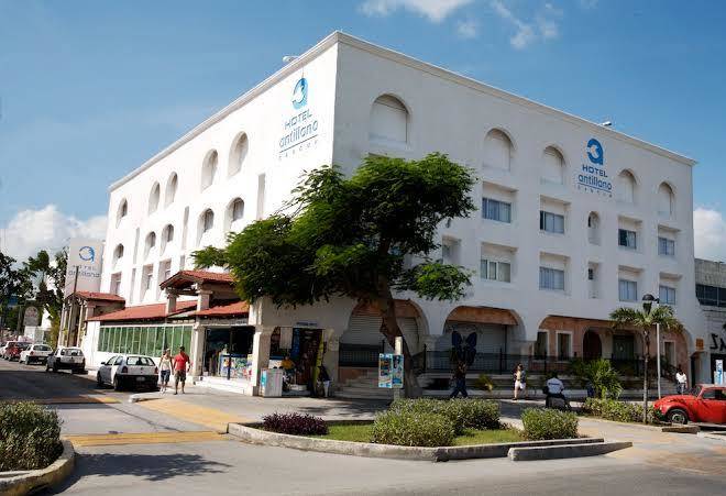 Hotel antillano cancun
