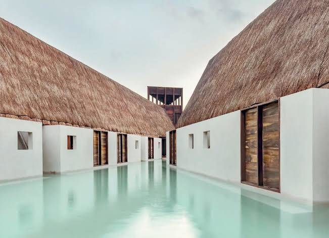 Hotel punta caliza