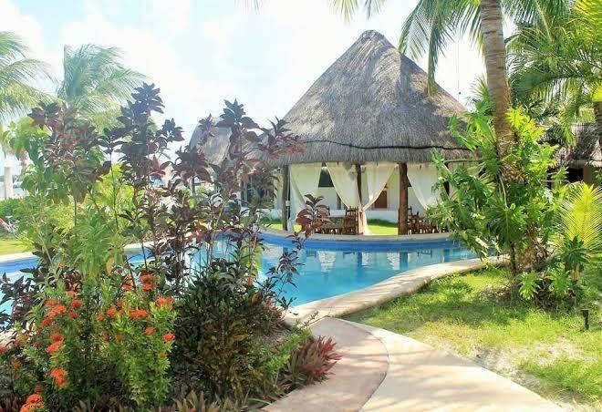 Maya hotel residence