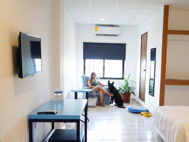 Hotel & suites arges