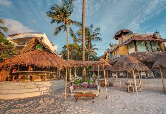 Hotel colibri beach