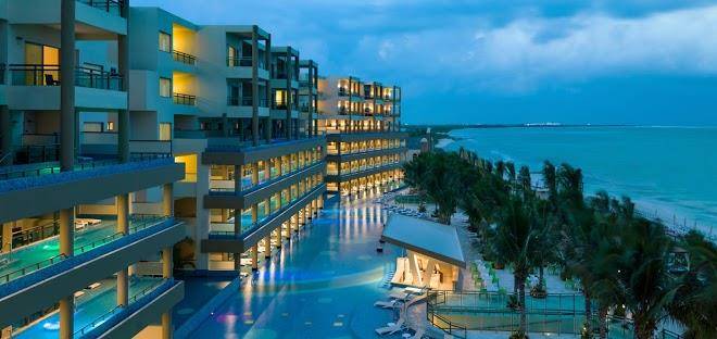 Hotel generations riviera maya