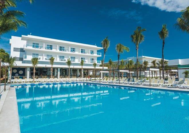 Hotel riu playacar