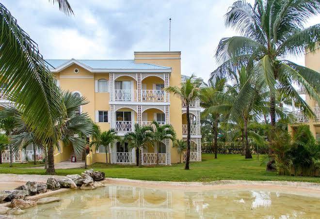 Royal hideaway playacar adults only