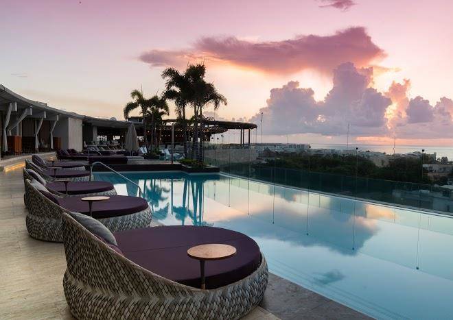 Thompson playa del carmen