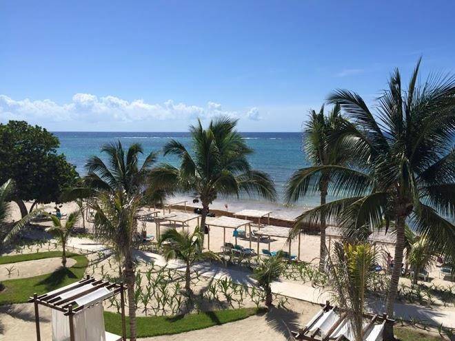 Akumal bay beach & wellness resort