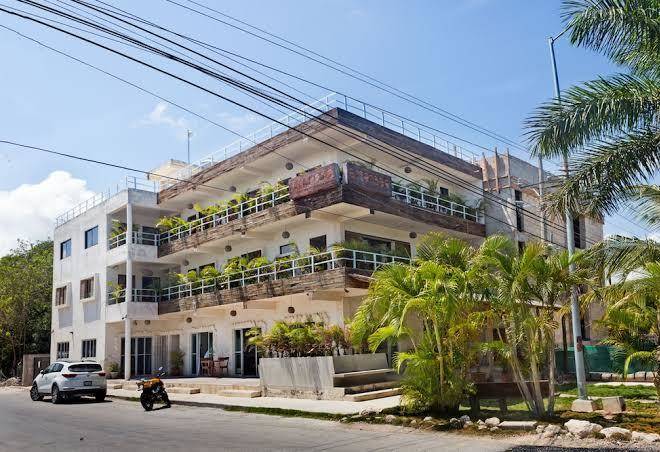 Hotel Amansala Image