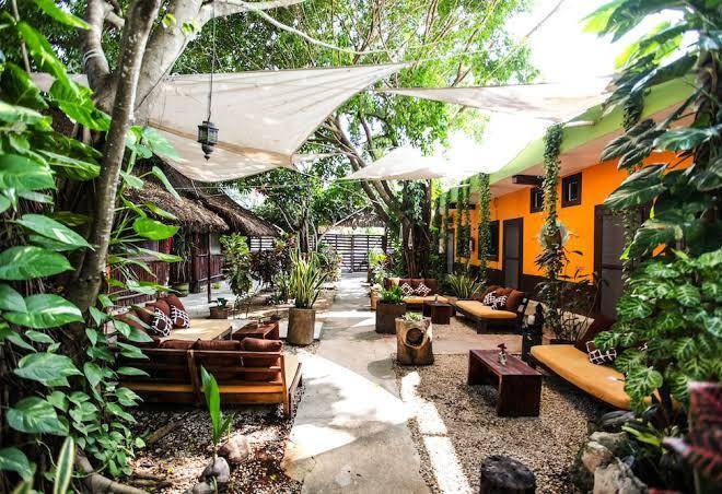 Secret garden hotel