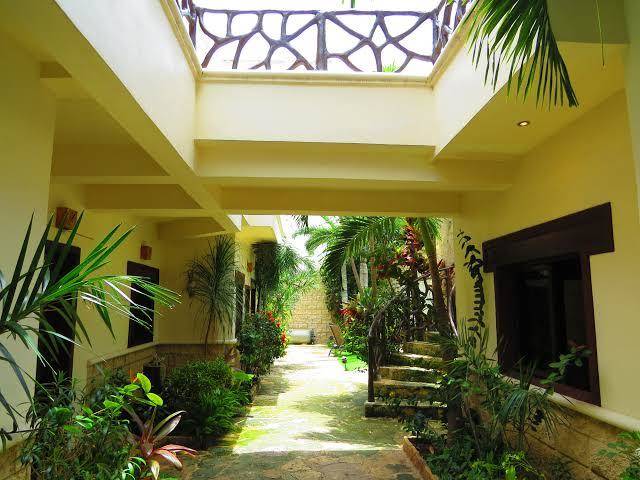 Xibalba Hotel & Dive Center Image