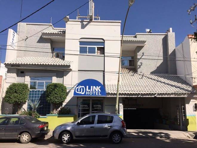 Link hotel