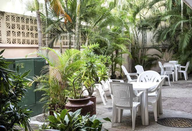 Blue pacific hotel suites