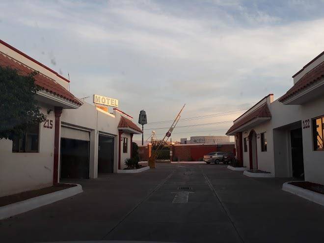 Palace motel