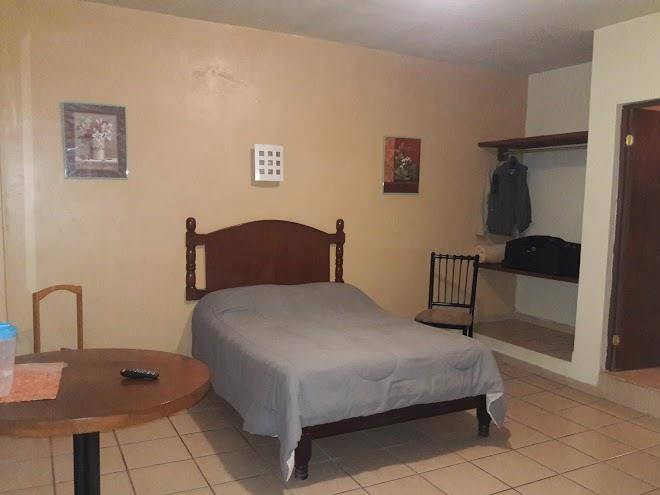 Hotel Los Olivos Image