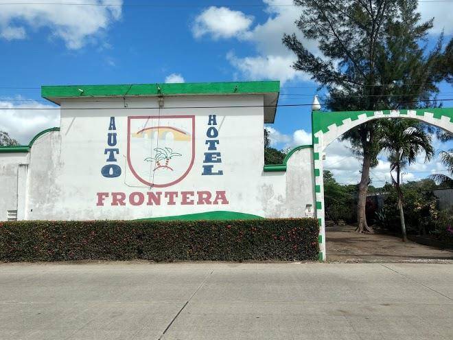Auto hotel frontera