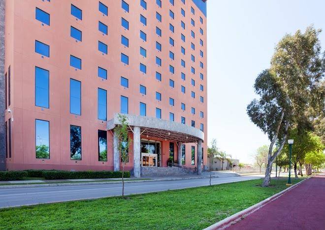 Best western plus nuevo laredo inn & suites