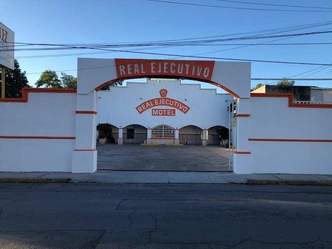 Hotel Real Ejecutivo Image