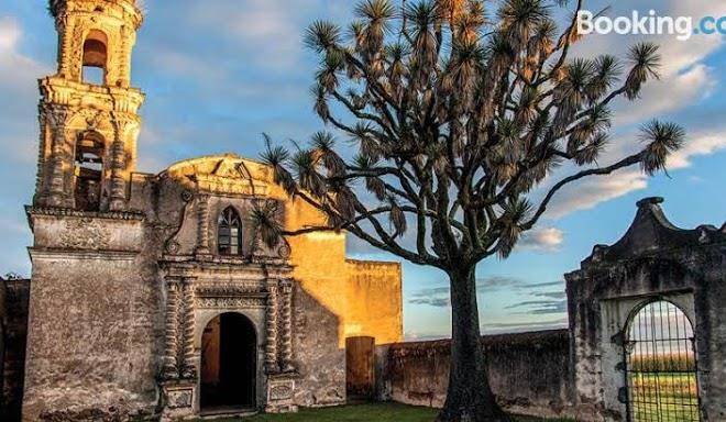 Hotel azucena huamantla
