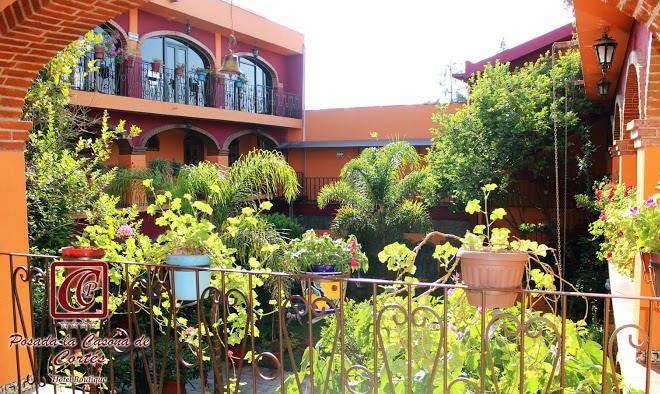 Posada la casona de cortes