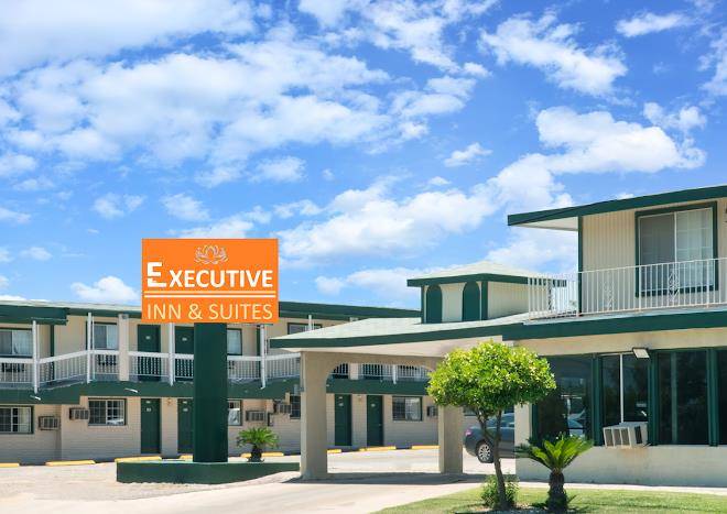 Executive inn and kitchenette suites