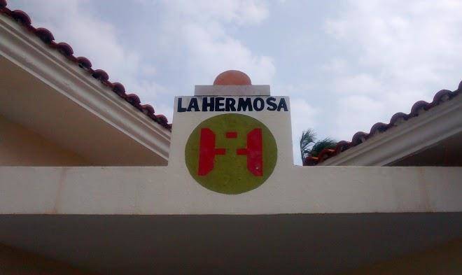 La hermosa