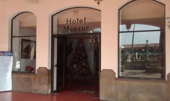 Hotel mansur