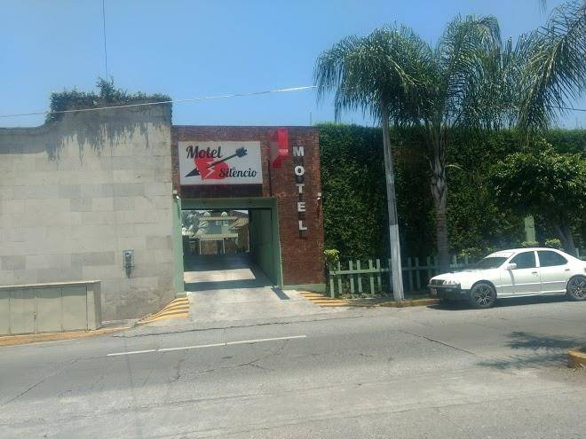 Motel silencio