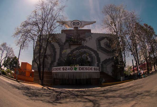 Motel cielo good luck