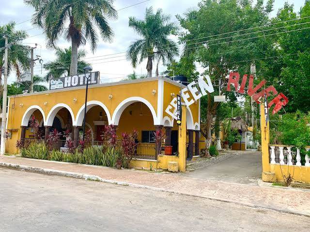 Hotel green river