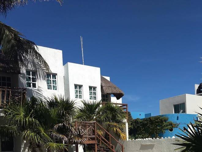 Yeyo's hotel