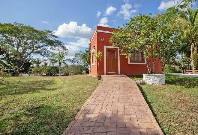 Hacienda guadalupana cabanas & suite