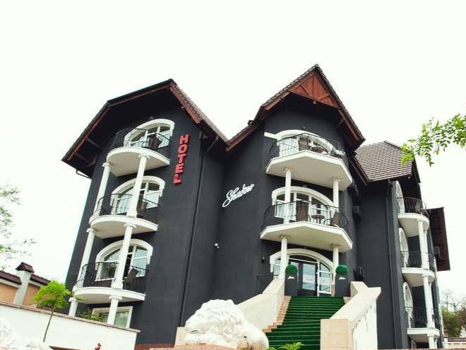 Shadow boutique hotel & spa