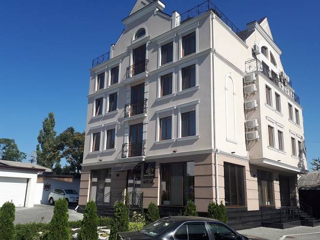 Thomas albert hotel