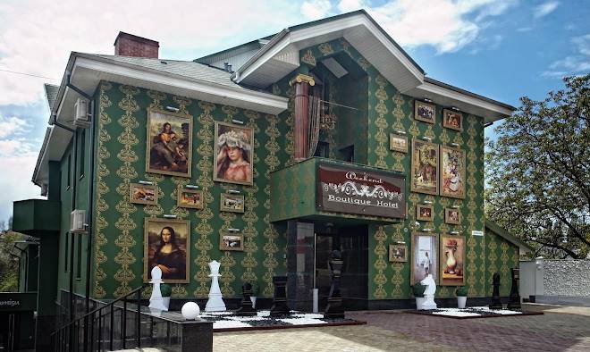 Weekend boutique hotel