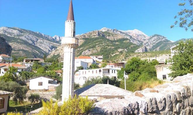 Kula Boutique Hotel Image