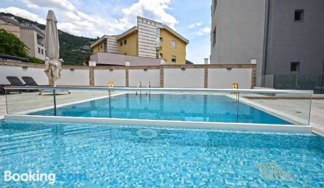 Chill And Go Hotel Image