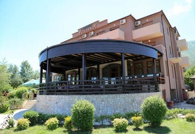 Hotel Perjanik Image